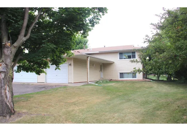 1st image of 7217 Zane Ave N, Brooklyn Park, MN 55429 | MLS# 7090948