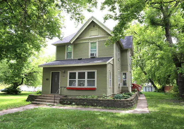 1st image of 209 4th St E, Carver, MN 55315 | MLS# 7090966
