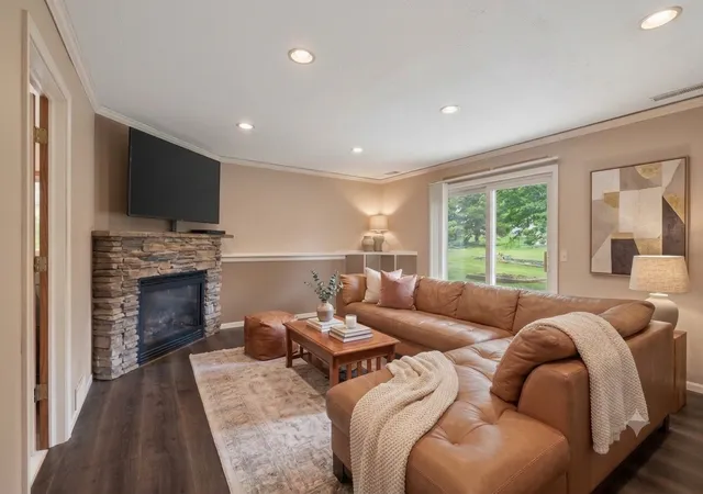 3rd image of 6007 Nathan Blvd, Rockford, MN 55373 | MLS# 7090973