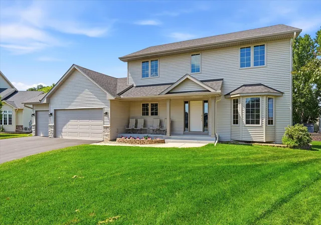 2nd image of 1364 Pond Cir, Waconia, MN 55387 | MLS# 7090983