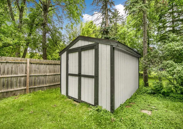 5th image of 635 E 2Nd St, Litchfield, MN 55355 | MLS# 7091010