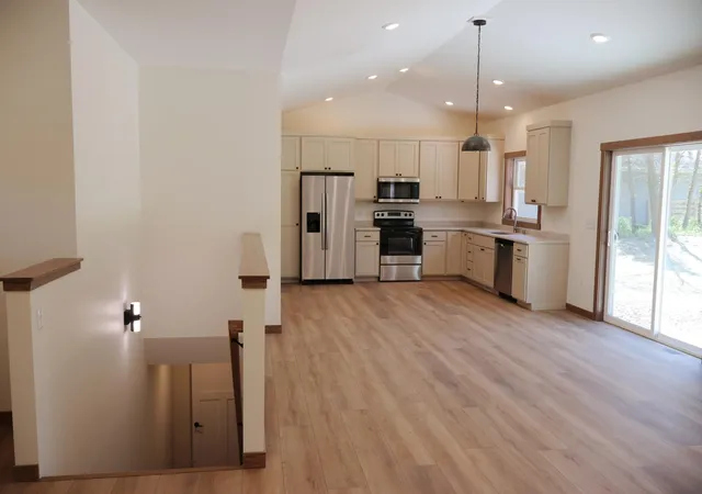 5th image of 11893 Pine St, Trempealeau, WI 54661 | MLS# 7091078