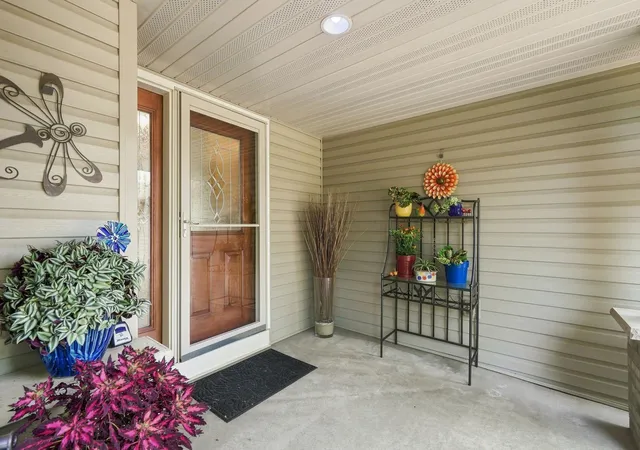 Photo 3 of Single family home for sale at 2412 Maple Ct, Buffalo, MN 55313 | MLS# 7091084 | Listing updated on 2026-09-30