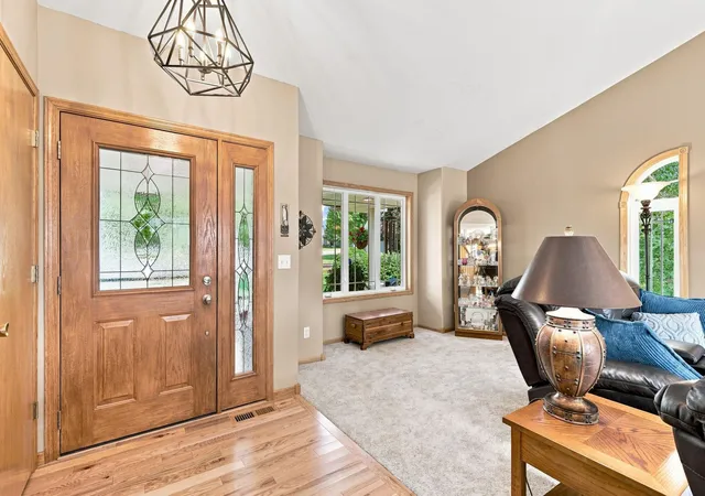 Photo 4 of Single family home for sale at 2412 Maple Ct, Buffalo, MN 55313 | MLS# 7091084 | Listing updated on 2026-09-30
