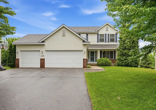 Photo 3 of Sale Pending at 1310 Birch Dr, Mayer, MN 55360 | MLS# 7091099 | Listing updated on 2026-08-26