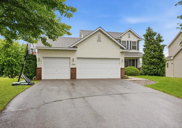 Photo 3 of Sale Pending at 1310 Birch Dr, Mayer, MN 55360 | MLS# 7091099 | Listing updated on 2026-08-26