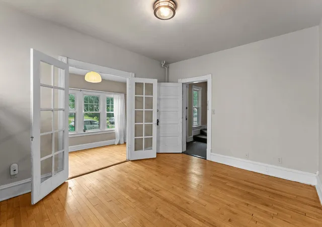 Photo 3 of House for sale at 1673 Van Buren Ave, Saint Paul, MN 55104 | MLS# 7091110 | Listing updated on 2026-08-09