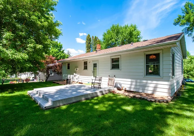 Homes for sale in Fergus Falls, MN | 120 E Douglas Ave, Fergus Falls, MN 56537 | MLS# 7091130