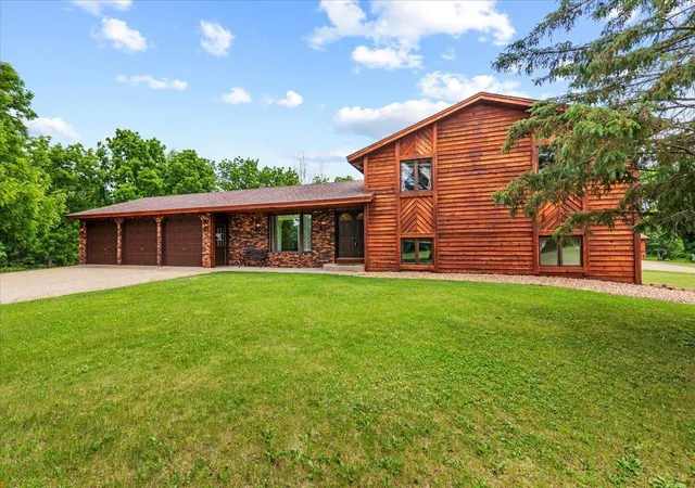 Homes for sale in Montrose, MN | 6136 Meridian Ave S, Montrose, MN 55363 | MLS# 7091147