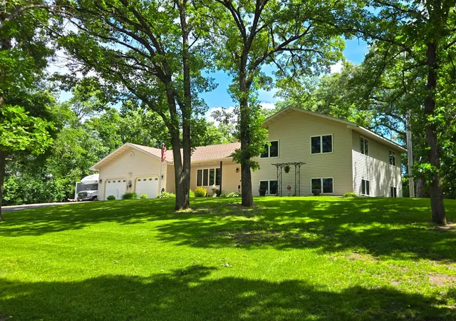 4th image of 30099 Conita Cir, Paynesville, MN 56362 | MLS# 7091166