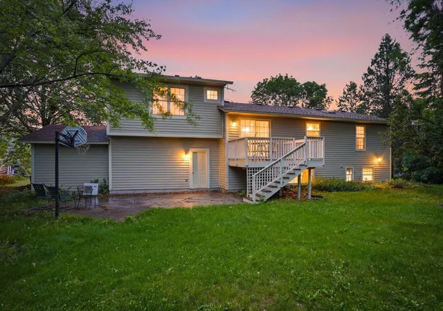 Homes for sale in Chanhassen, MN | 785 Santa Vera Dr, Chanhassen, MN 55317 | MLS# 7091213