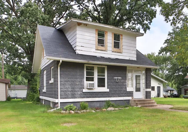 1st image of 415 1st St Sw, Crosby, MN 56441 | MLS# 7091214