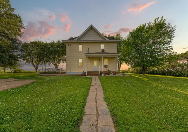 4th image of 38575 280Th St, Henderson, MN 56044 | MLS# 7091233