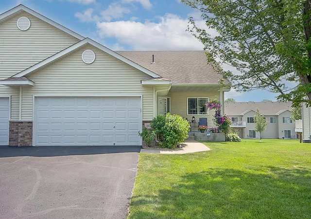 1st image of 603 Bluffs Pkwy, Buffalo, MN 55313 | MLS# 7091260