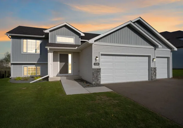 Photo 1 of Single family home for sale at 1120 7th Avenue Ne, Isanti, MN 55040 | MLS# 7091289 | Listing updated on 2026-08-04