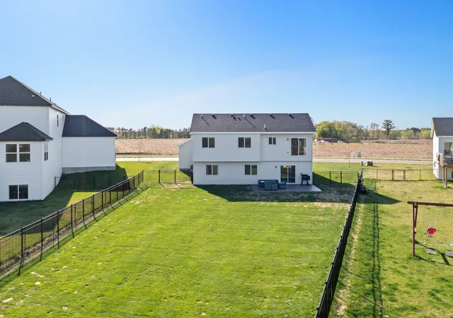 Photo 3 of Single family home for sale at 1120 7th Avenue Ne, Isanti, MN 55040 | MLS# 7091289 | Listing updated on 2026-08-04