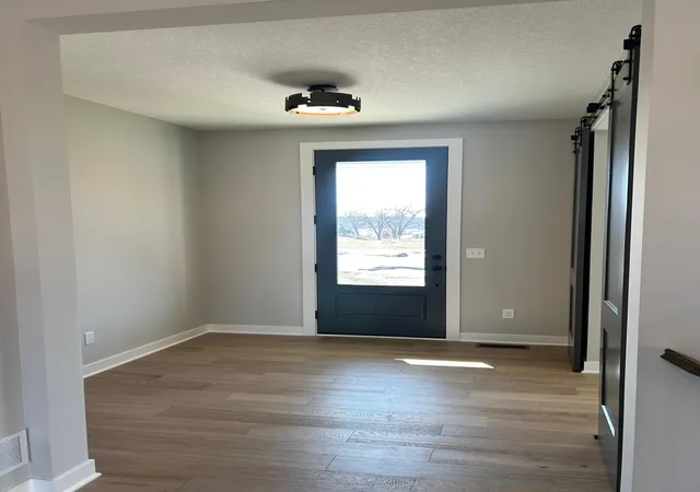 Photo 2 of Sale Pending at 4162 Gable Ln, Saint Paul, MN 55129 | MLS# 7091339 | Listing updated on 2026-06-30