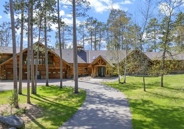 1st image of 1009 Bear Path Dr, Park Rapids, MN 56470 | MLS# 7091340