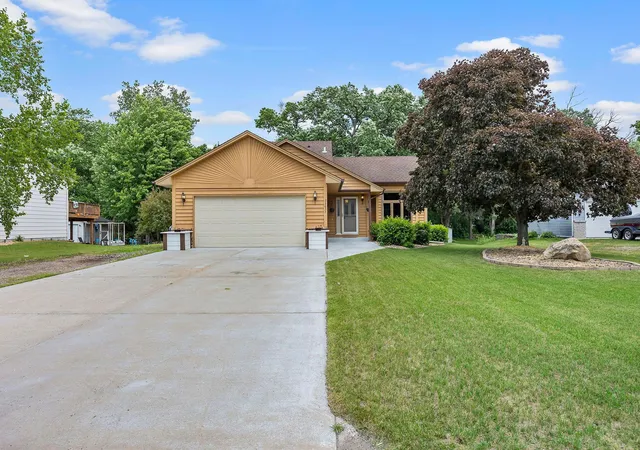 Homes for sale in St. Francis, MN | 23653 Dakotah St Nw, St. Francis, MN 55070 | MLS# 7091378