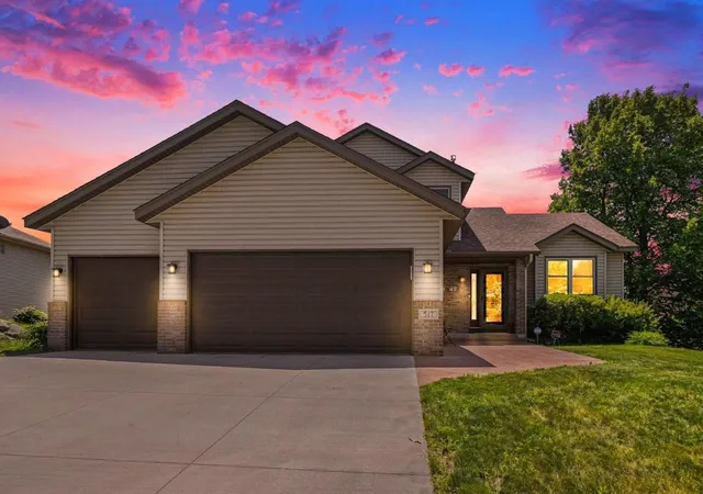 2nd image of 517 Upland Rd Nw, Saint Michael, MN 55376 | MLS# 7091410