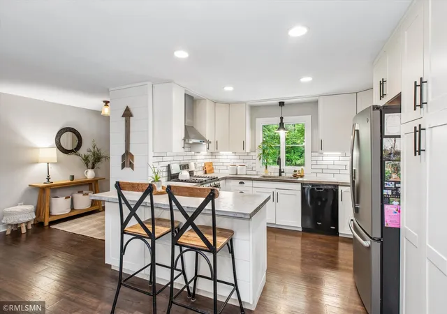 Photo 4 of Single family home for sale at 5783 Wildwood Rd, Cannon Falls, MN 55009 | MLS# 7091422 | Listing updated on 2026-09-15