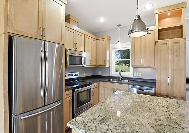 4th image of 145 Colman Ct, Saint Joseph, MN 56374 | MLS# 7091434