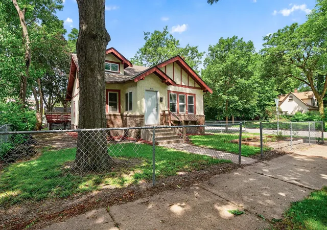 Photo 3 of Single family home for sale at 3251 Colfax Ave N, Minneapolis, MN 55412 | MLS# 7091445 | Listing updated on 2026-07-02