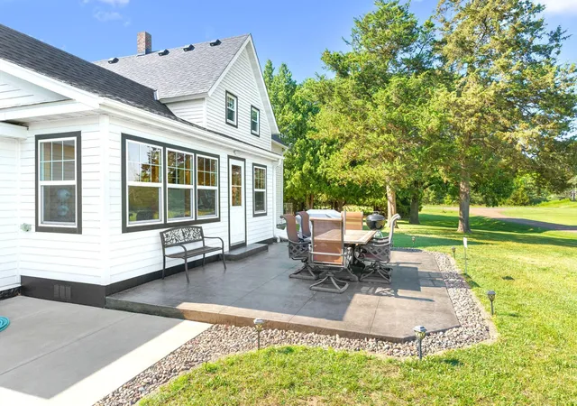 3rd image of 8946 285Th Ave Ne, North Branch, MN 55056 | MLS# 7091458
