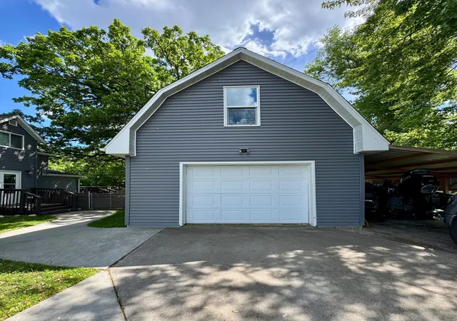 Homes for sale in Warroad, MN | 404 Elk St Nw, Warroad, MN 56763 | MLS# 7091498