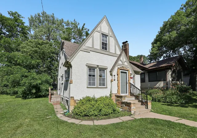 Photo 2 of Single family home for sale at 2923 Upton Ave N, Minneapolis, MN 55411 | MLS# 7091501 | Listing updated on 2026-09-19