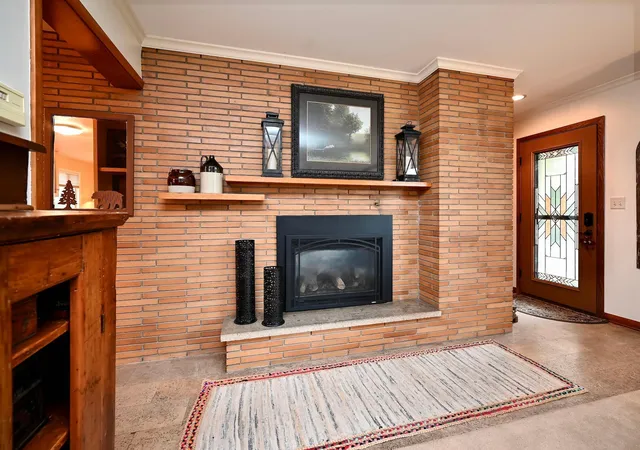 3rd image of 65 E Broadway St, Winona, MN 55987 | MLS# 7091640