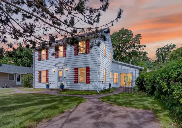 46th image of 1029 Nw 1st Ave, Grand Rapids, MN 55744 | MLS# 7091734