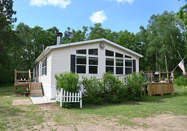 Homes for sale in Motley, MN | 481 E River Rd, Motley, MN 56466 | MLS# 7091742