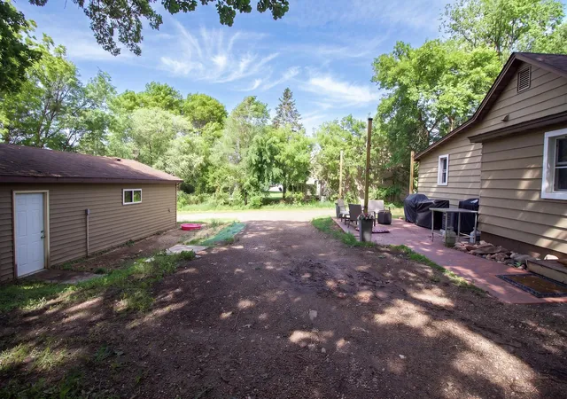 Homes for sale in Detroit Lakes, MN | 829 Willow St W, Detroit Lakes, MN 56501 | MLS# 7091752
