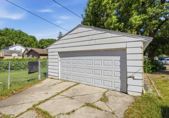 27th image of 1111 8th Ave N, Fargo, ND 58102 | MLS# 7091754