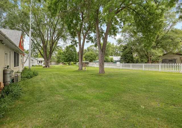 Homes for sale in Little Falls, MN | 515 6Th St Se, Little Falls, MN 56345 | MLS# 7091757