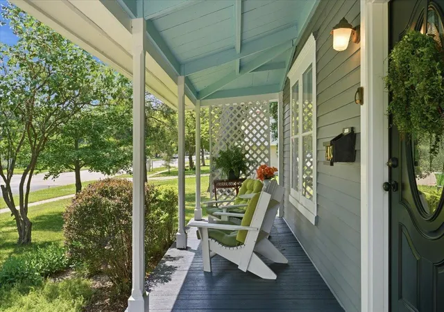 4th image of 413 E 1St St, New Richmond, WI 54017 | MLS# 7091771