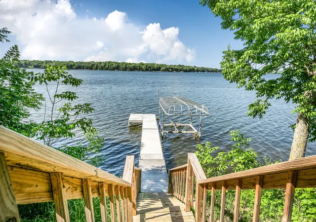4th image of 24952 Crescent View Rd, Paynesville, MN 56362 | MLS# 7091777