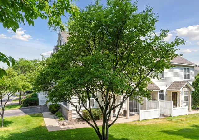 4th image of 868 Princeton Ave, Shakopee, MN 55379 | MLS# 7091799