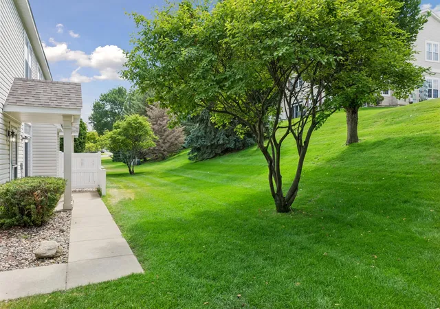 5th image of 868 Princeton Ave, Shakopee, MN 55379 | MLS# 7091799