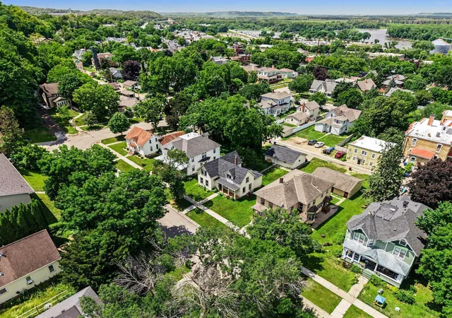 29th image of 816 W 5th St, Red Wing, MN 55066 | MLS# 7091822