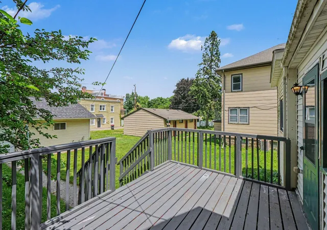 4th image of 816 W 5Th St, Red Wing, MN 55066 | MLS# 7091822