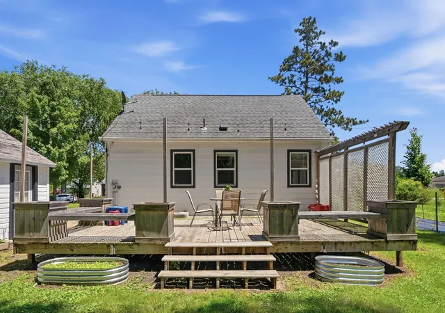 Homes for sale in Litchfield, MN | 719 N Ramsey Ave, Litchfield, MN 55355 | MLS# 7091902