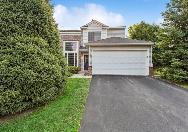 1st image of 7635 Arboretum Village Ct, Chanhassen, MN 55317 | MLS# 7091908