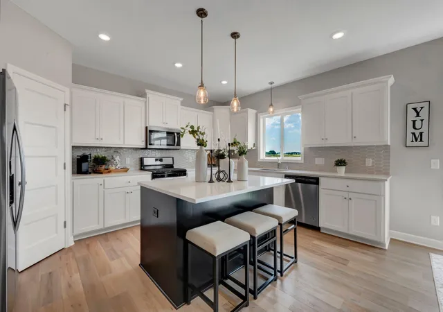 5th image of 5366 176Th St W, Lakeville, MN 55044 | MLS# 7091915