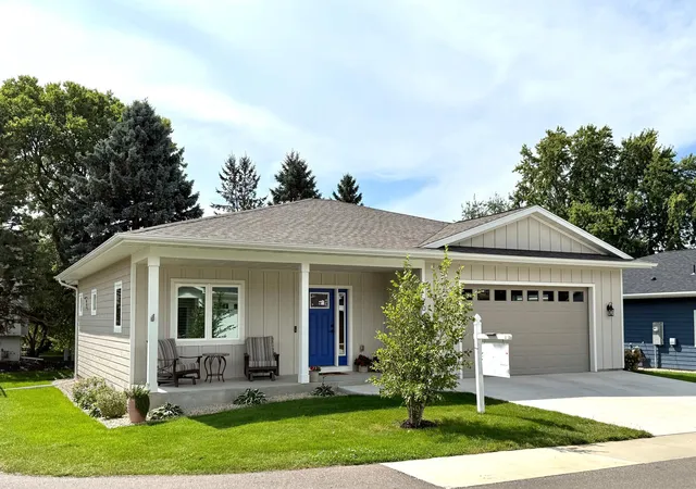 Single family home for sale at 704 Maple Pl, Northfield, MN 55057 | MLS# 7091920
