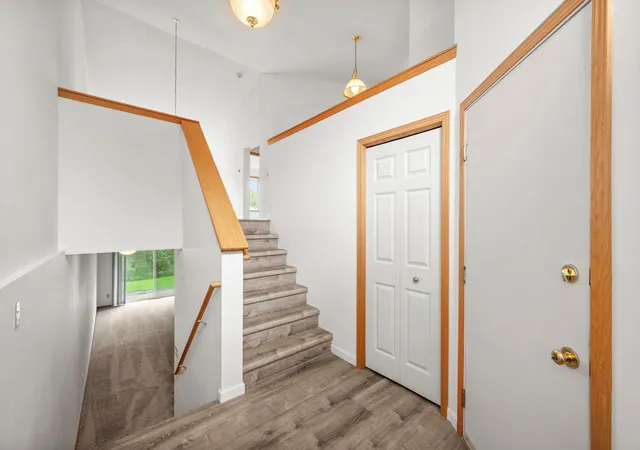 Photo 4 of Single family home for sale at 9761 Zinnia Ln N, Maple Grove, MN 55369 | MLS# 7091970 | Listing updated on 2026-10-02