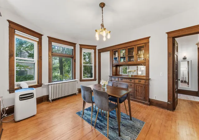 Photo 4 of House for sale at 129 Arthur Ave SE, Minneapolis, MN 55414 | MLS# 7091972 | Listing updated on 2026-07-28