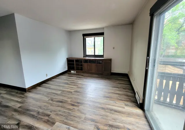 Photo 3 of Condo for sale at 410 Groveland Ave #202, Minneapolis, MN 55403 | MLS# 7091977 | Listing updated on 2026-09-05