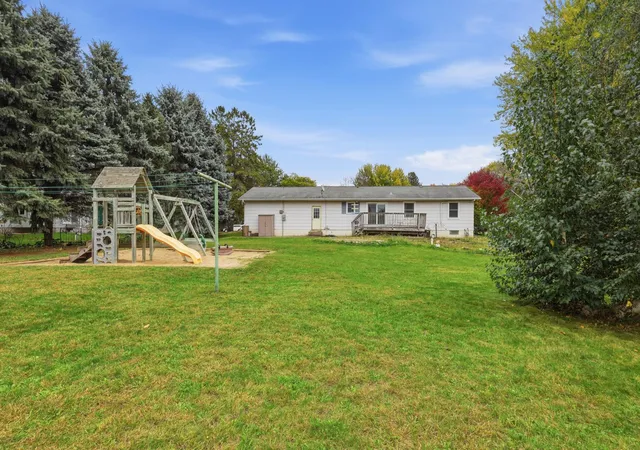 Photo 3 of Sale Pending at 3113 Aadland Ave NE, Buffalo, MN 55313 | MLS# 7091980 | Listing updated on 2026-10-22
